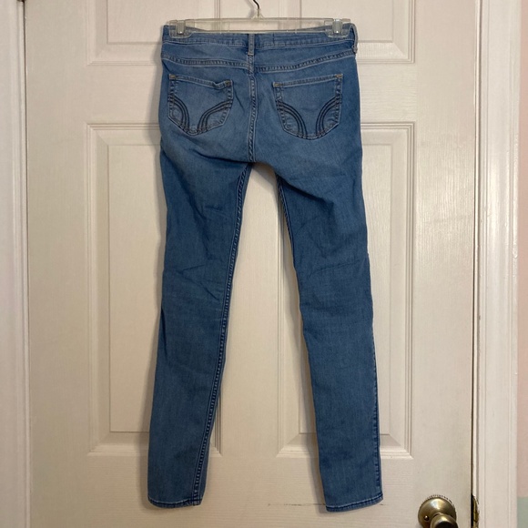 Hollister Medium Washed Jeggings - Picture 2 of 5